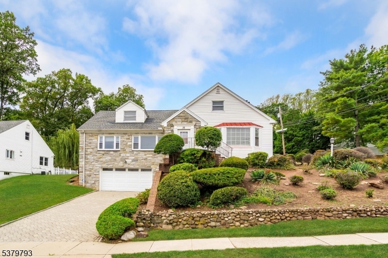 31 Collamore Terrace, West Orange, NJ 07052 - photo 1