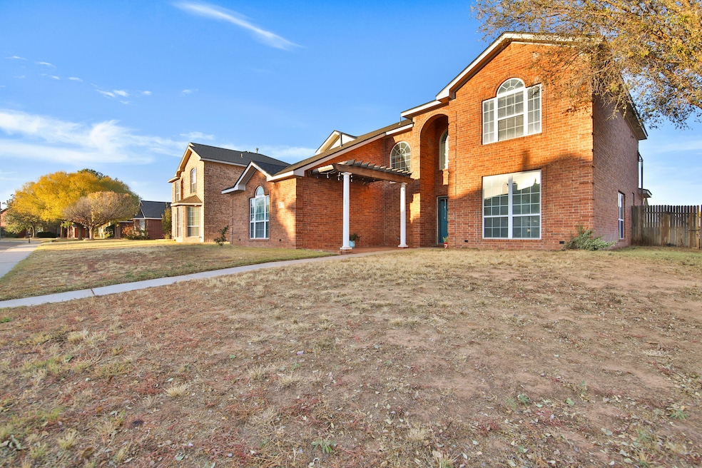 5002 Itasca St, Lubbock, TX 79416 - photo 1