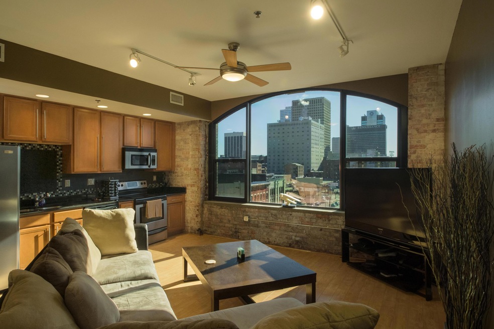 78_E_Chestnut_Columbus_Ohio-1