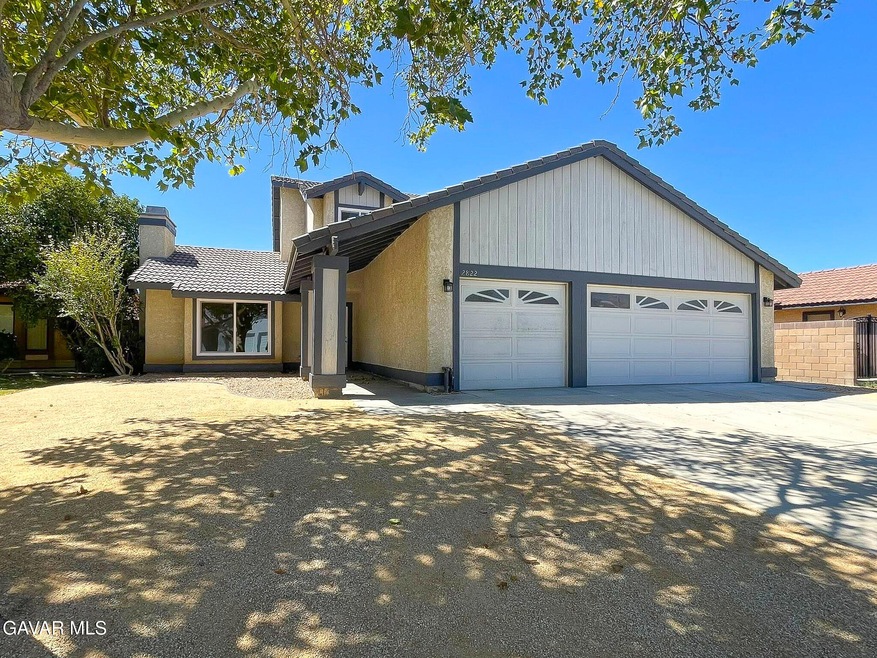 2822 Springfield Place, Lancaster, CA 93536 - photo 1