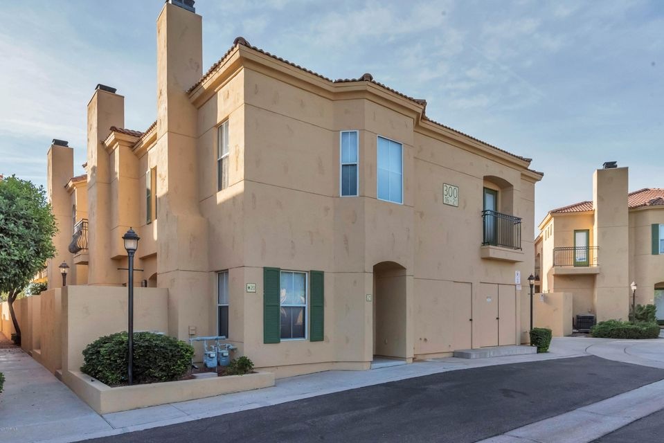 5015 E. CHEYENNE DR. #21
