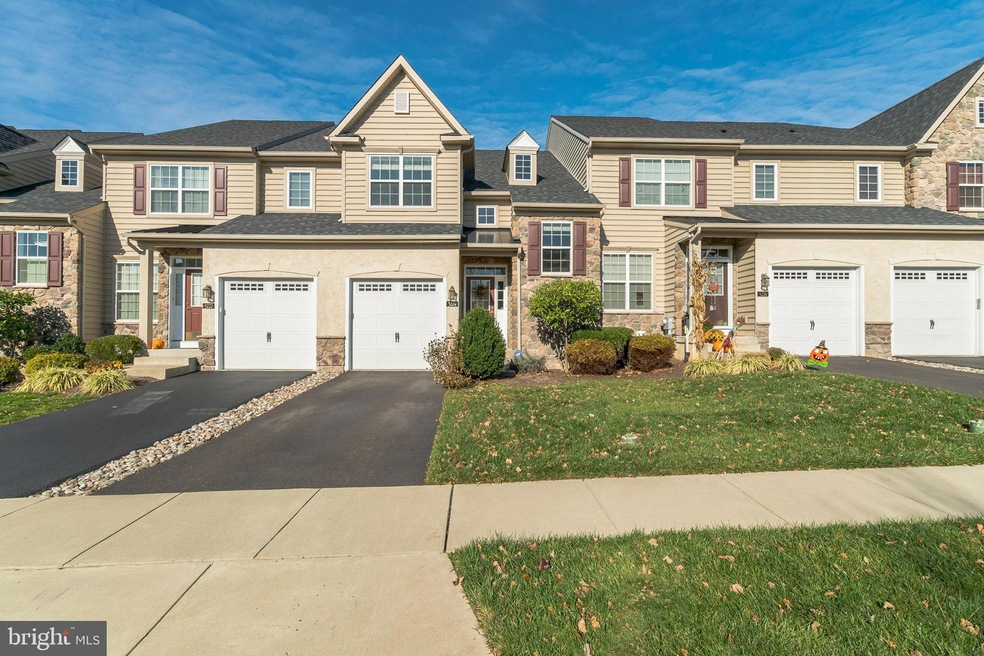 3224 Whisper Ln, Furlong, PA 18925 - photo 1