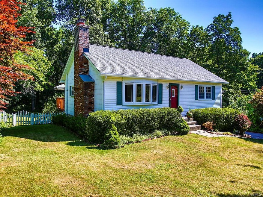 27 Lorelei Dr, Middletown, NY 10940 - photo 1