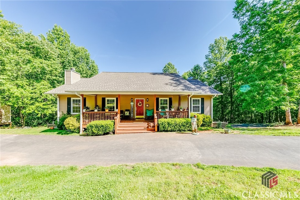 510 White Pine Cir, Demorest, GA 30535 - photo 1