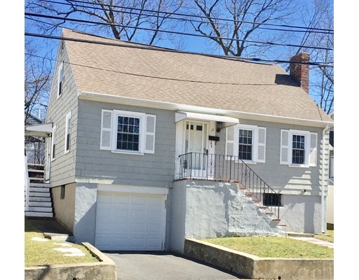 18 New Haven St, West Roxbury, MA 02132 - photo 1
