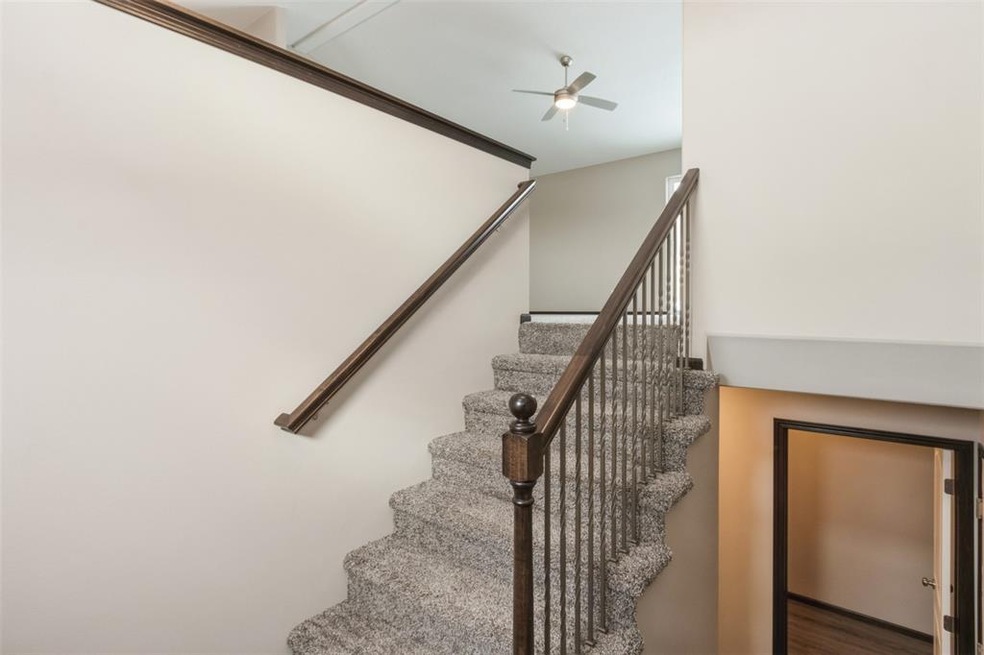 2018 Holly Meadow Ave SW, Cedar Rapids, IA 52404 - photo 1