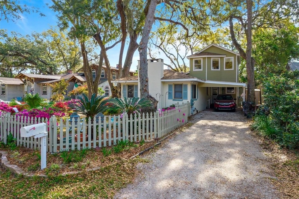 Driveway to home