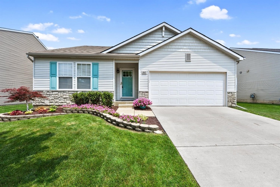 8625 Magnolia Way, Dexter, MI 48130 - photo 1