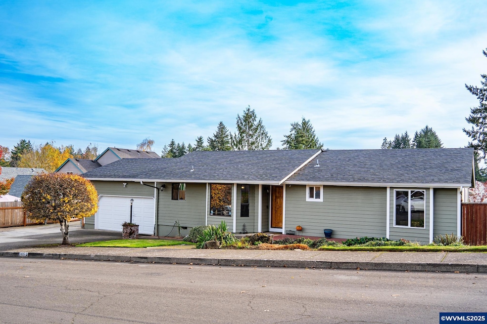 For Sale $460,000 • Co-Listing Agent