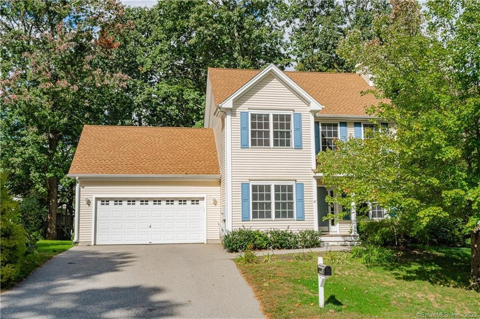 47 Royal Oaks Ave, East Hampton, CT 06424 - photo 1