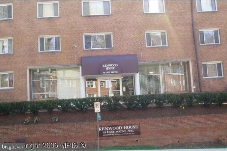 95 E Wayne Ave unit 306, Silver Spring, MD 20901 - photo 1