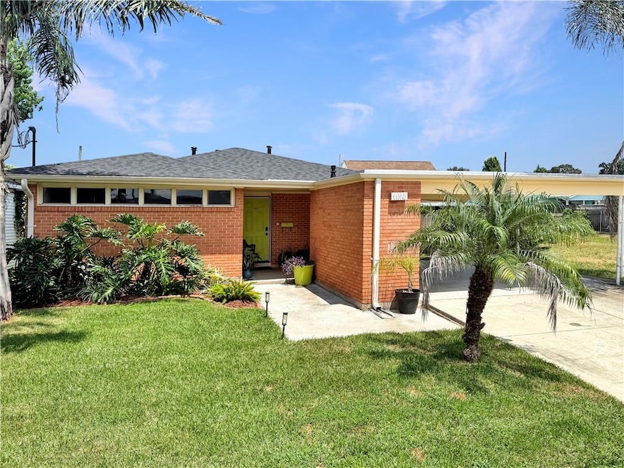 1319 Madrid St, New Orleans, LA 70122 - photo 1