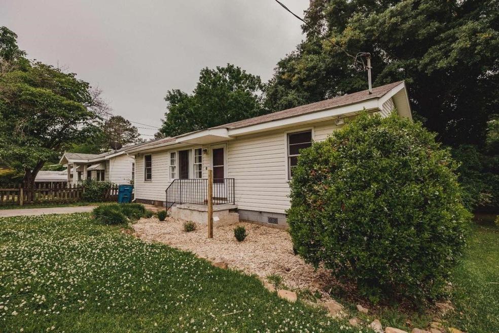 2706 1/2 Maple St SE, Rome, GA 30161 - photo 1