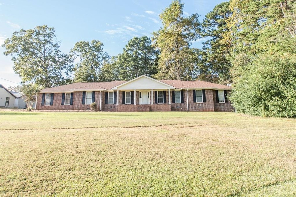 1377 Harmony Grove Church Rd, Auburn, GA 30011 - photo 1