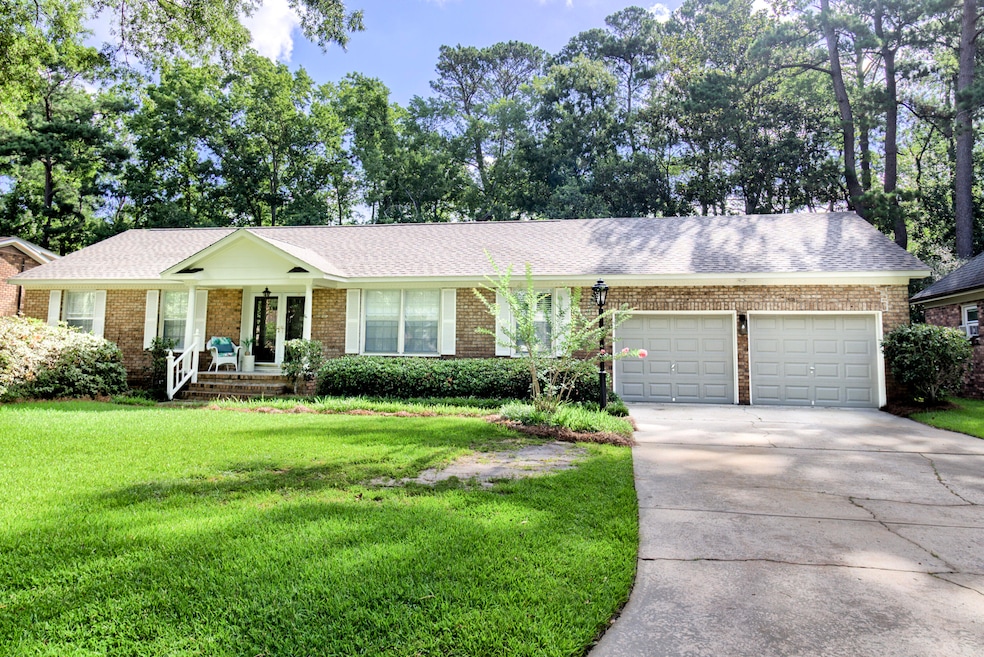 Under Contract $394,900 • Co-Listing Agent