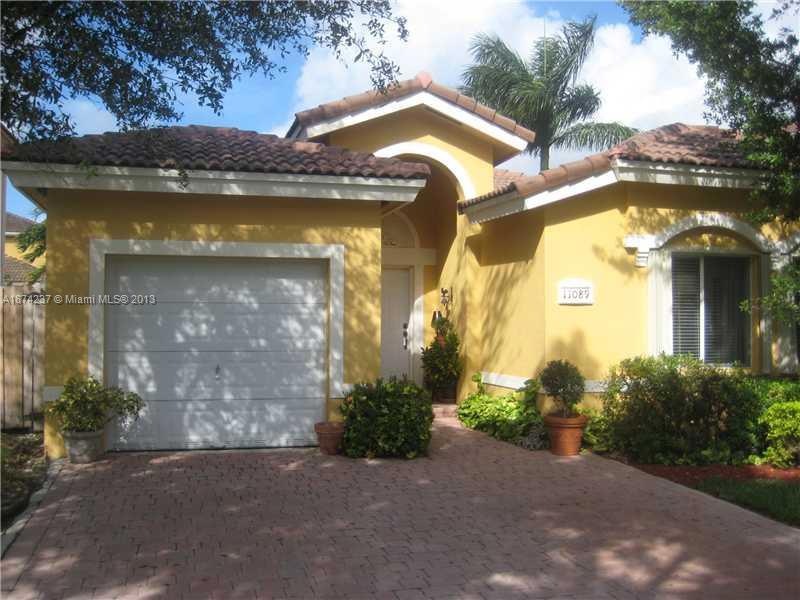 11089 NW 47th Ln, Doral, FL 33178 - photo 1