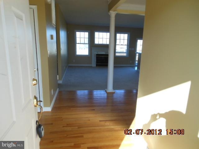 35289 Overlook Dr, Locust Grove, VA 22508 - photo 1