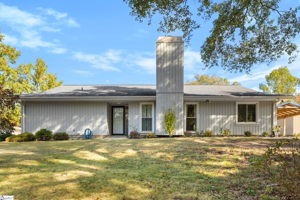 219 Baldwin Cir, Mauldin, SC 29662 - photo 1