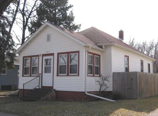 MAIN PHOTO