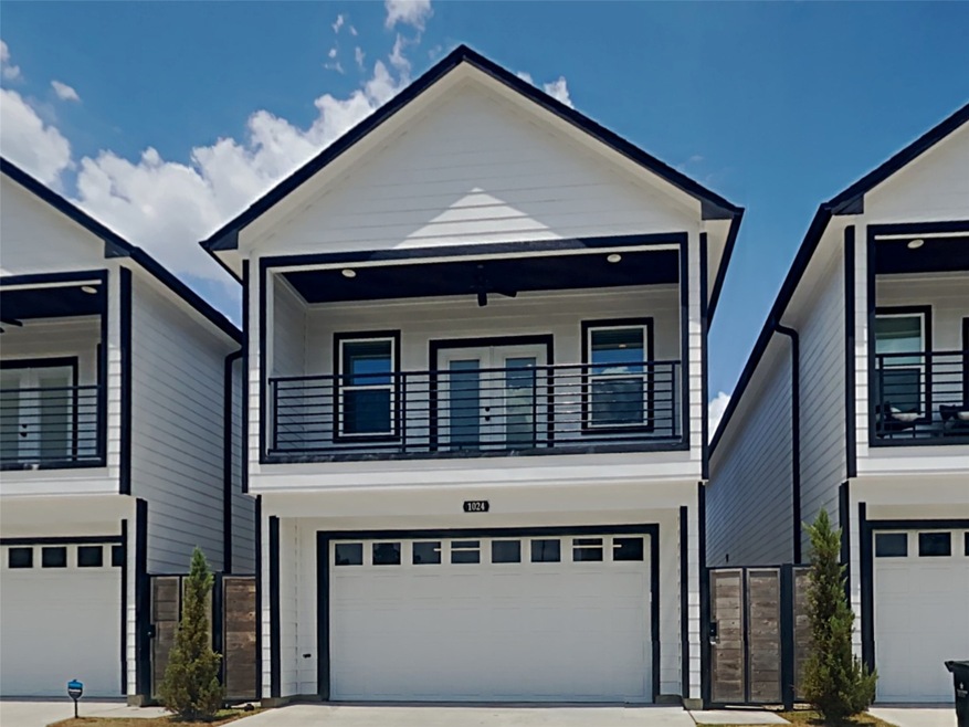 1024 Melneeka Ln, Houston, TX 77091 - photo 1