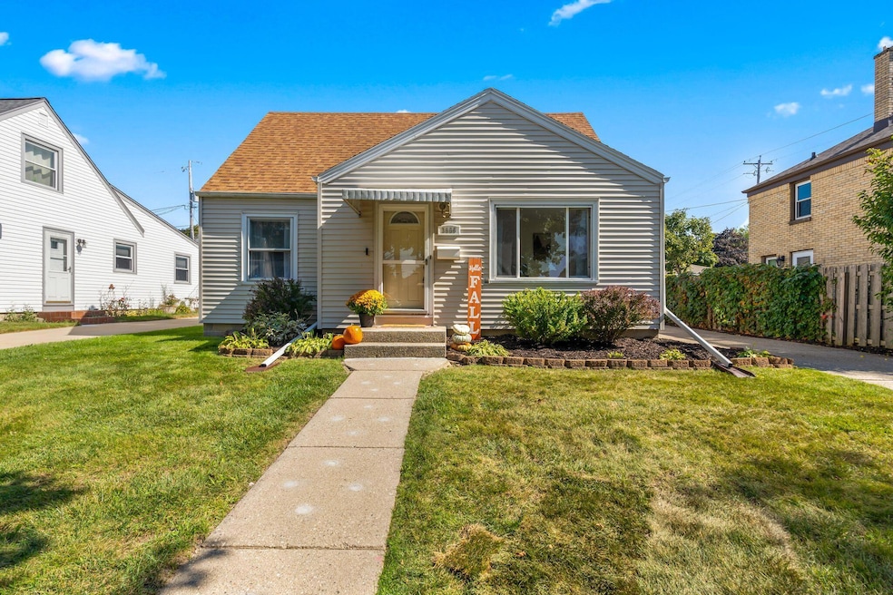 3666 S 21st St, Milwaukee, WI 53221 - photo 1