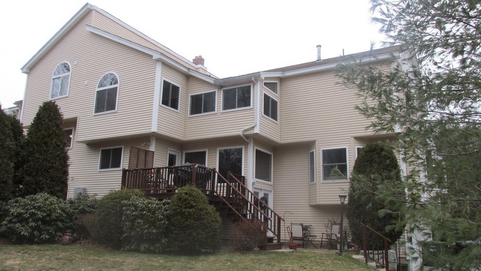 39 Cotton Mill Way unit 39, Uxbridge, MA 01569 - photo 1