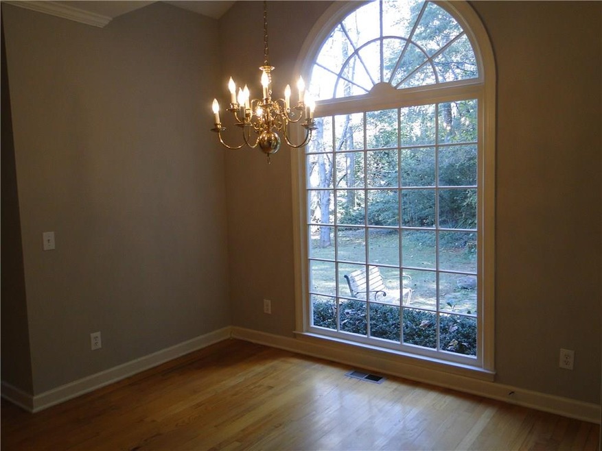 974 Chestnut Hill Rd SW, Marietta, GA 30064 - photo 1