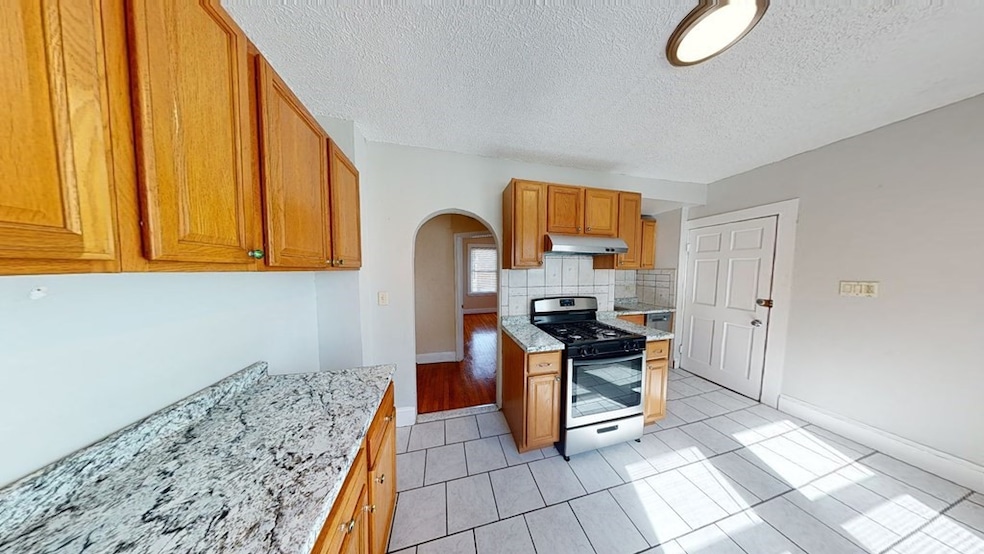 47 Crawford St unit 2, Dorchester, MA 02121 - photo 1