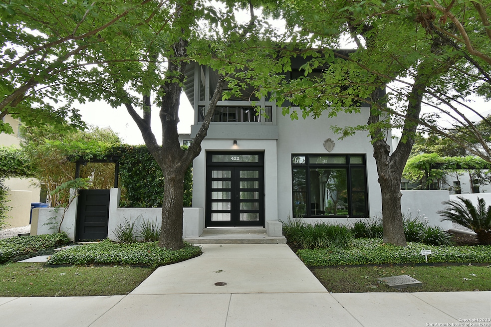 422 Madison, San Antonio, TX 78204 - photo 1