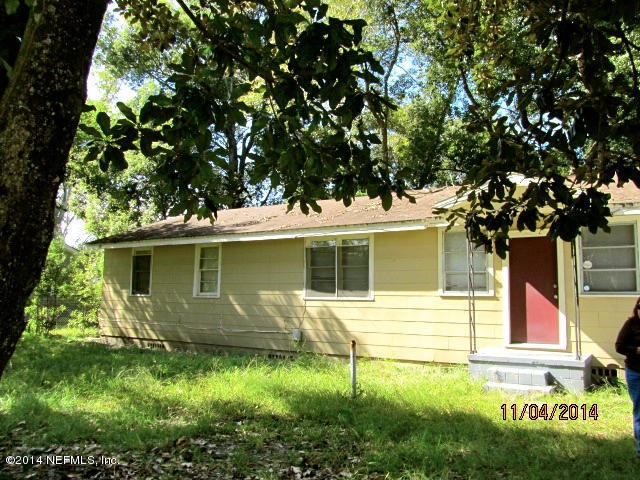 5422 Marcia Cir, Jacksonville, FL 32210 - photo 1