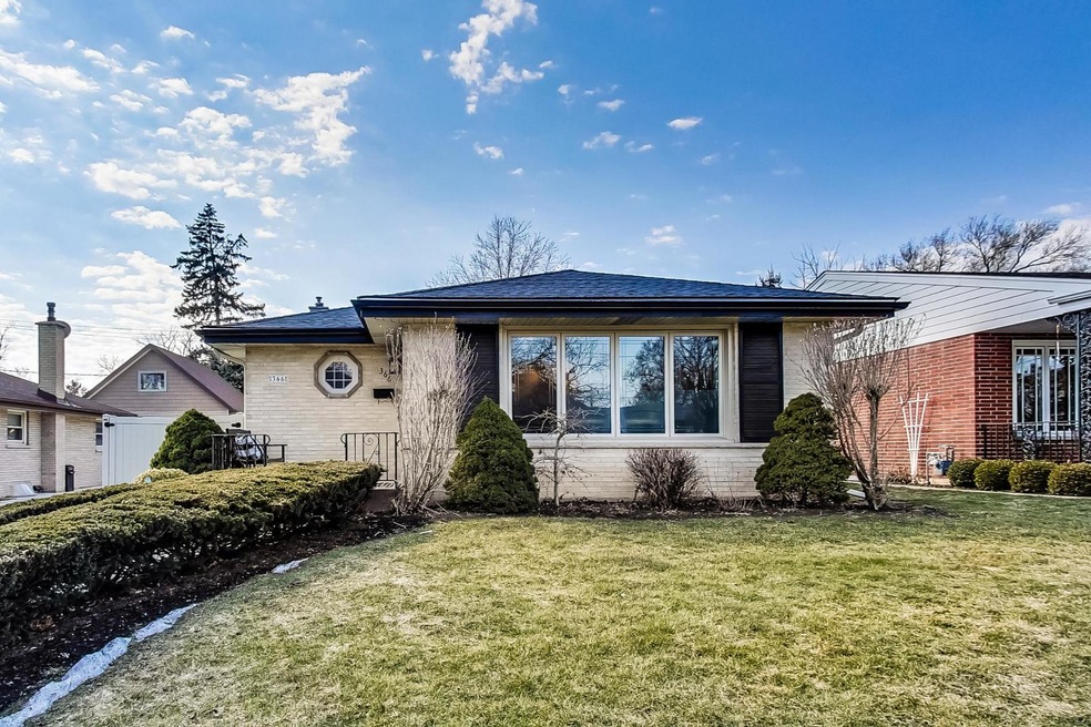 366 N Adele St, Elmhurst, IL 60126 - photo 1