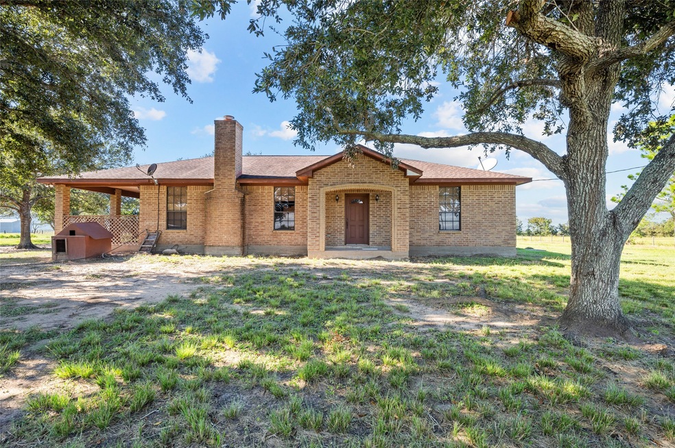 12104 Williams School Rd, Needville, TX 77461 - photo 1
