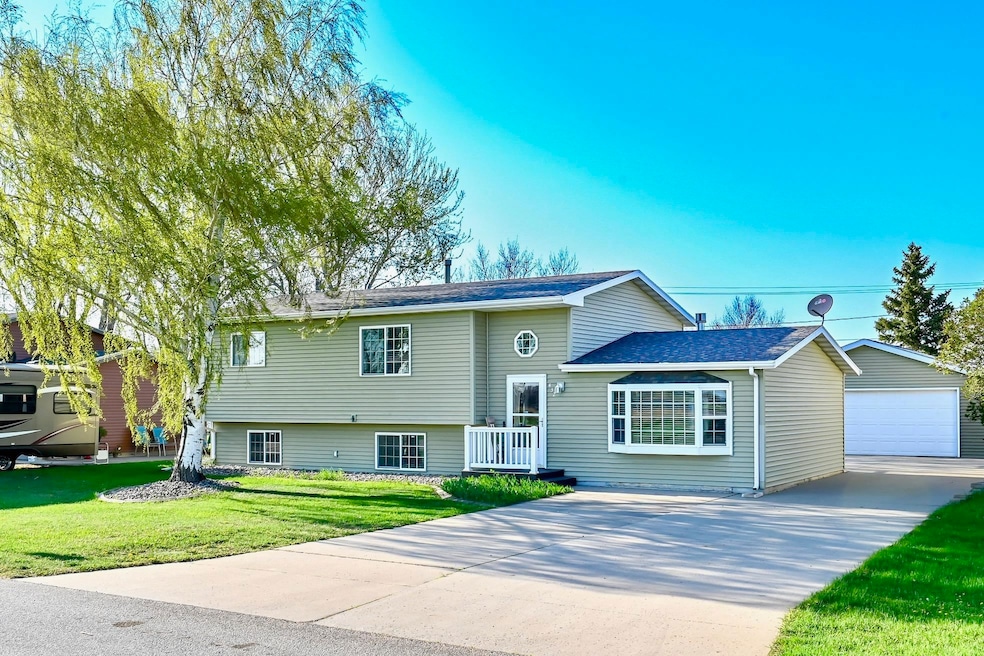 Under Contract $309,000 • Co-Listing Agent