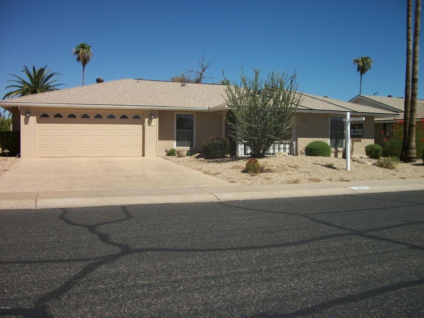 10608 W Mission Ln unit 7, Sun City, AZ 85351 - photo 1