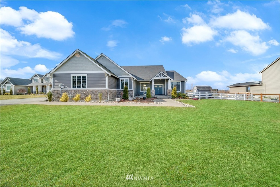 18914 Voight Meadows Rd E, Orting, WA 98360 - photo 1