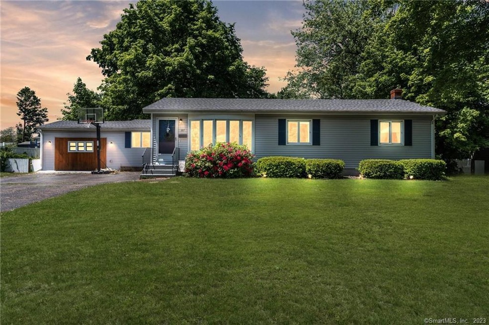 87 Jackson Rd, Enfield, CT 06082 - photo 1