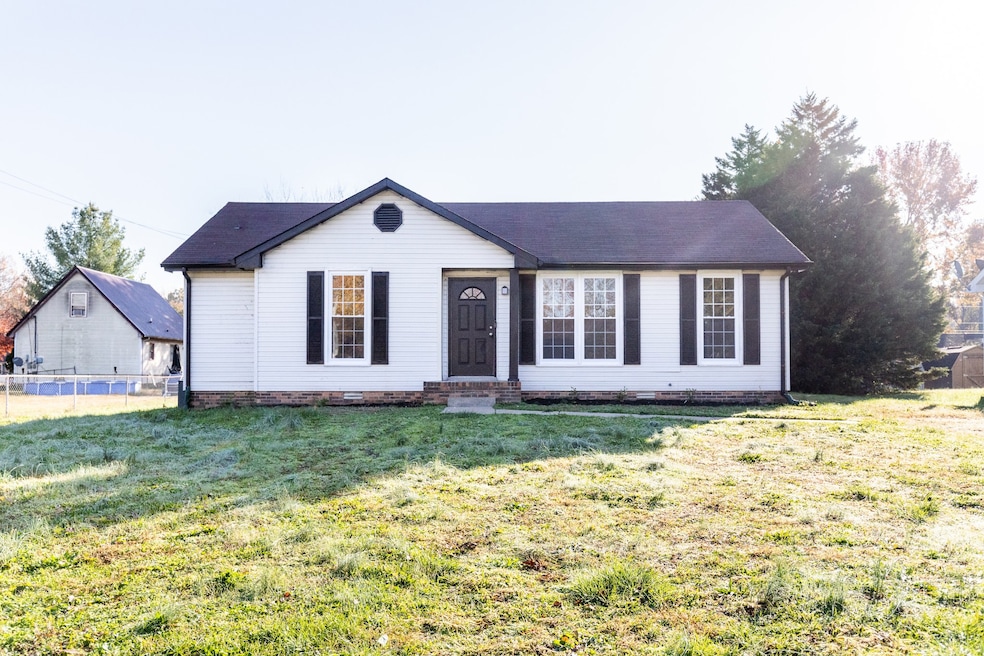 For Rent $1,350/month • Co-Listing Agent