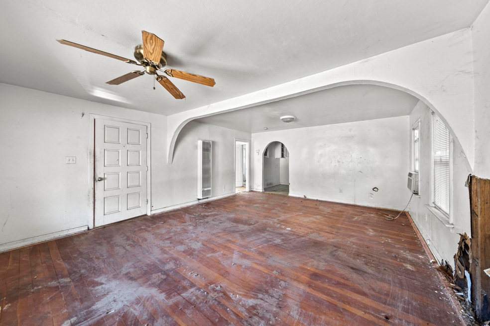 2710 Lanning Ave, Redding, CA 96001 - photo 1