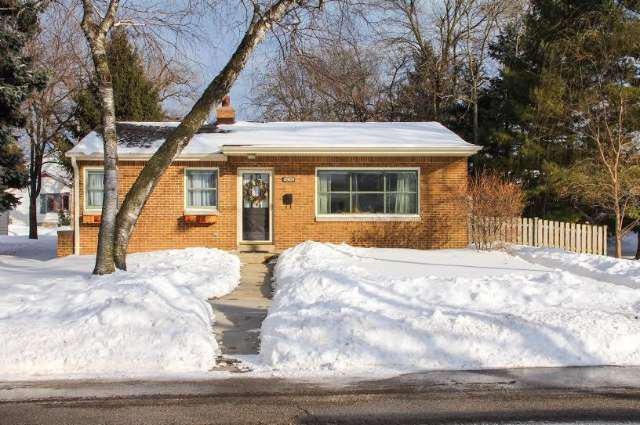 4908 N. Mohawk Ave