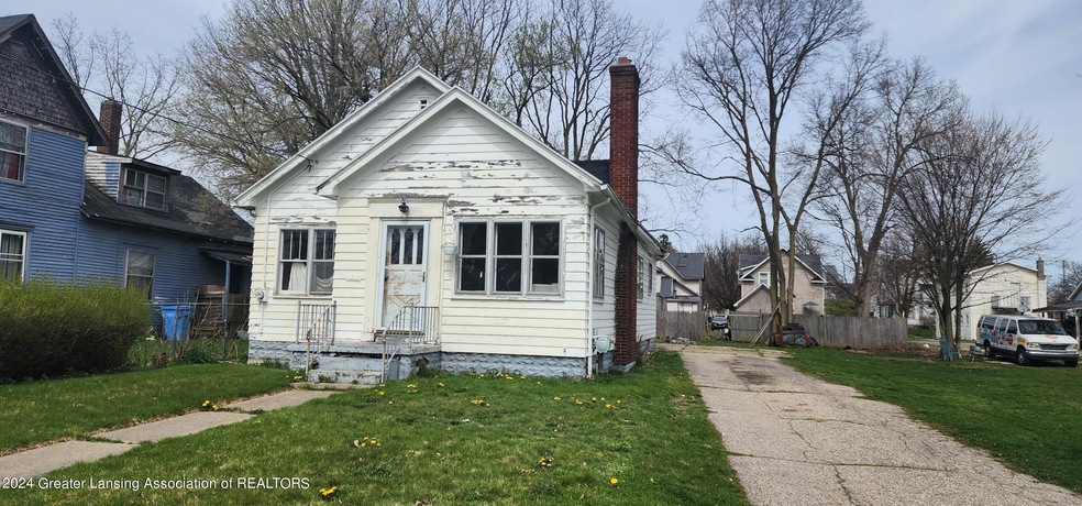 1114 W Michigan Ave, Lansing, MI 48915 - photo 1