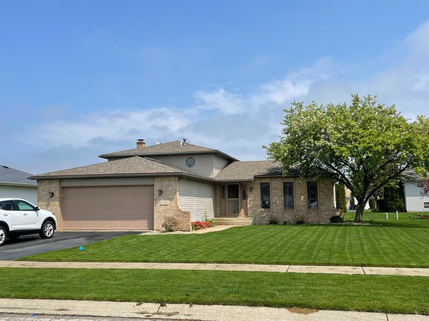 1541 Lake St, Dyer, IN 46311 - photo 1