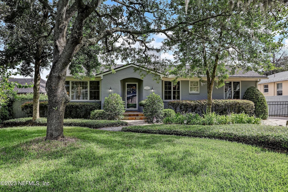 1647 Woodmere Dr, Jacksonville, FL 32210 - photo 1