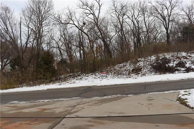 7655 Forest Park Dr, Shawnee, KS 66217 - photo 1