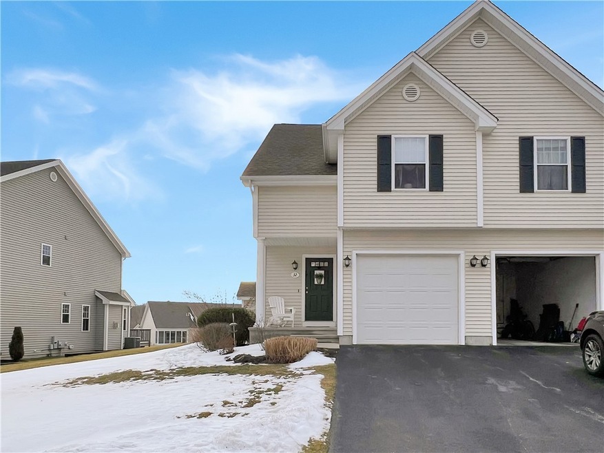 32 Berm Dr, Cumberland, RI 02864 - photo 1