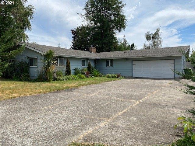 1804 E Laurel Dr, Newberg, OR 97132 - photo 1