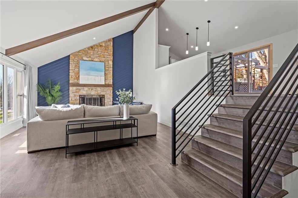 12624 W 76th St, Shawnee, KS 66216 - photo 1