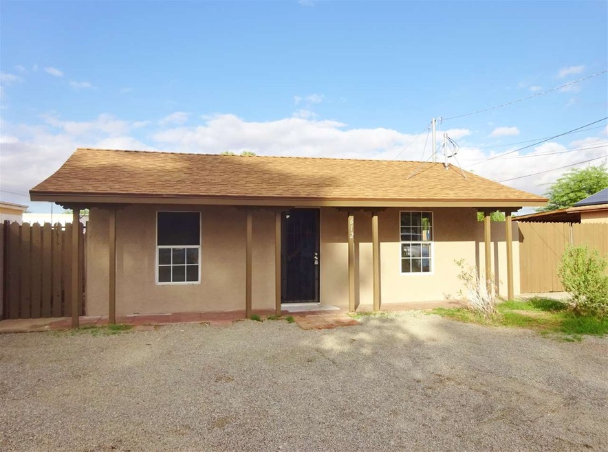 612 S Magnolia Ave, Yuma, AZ 85364 - photo 1