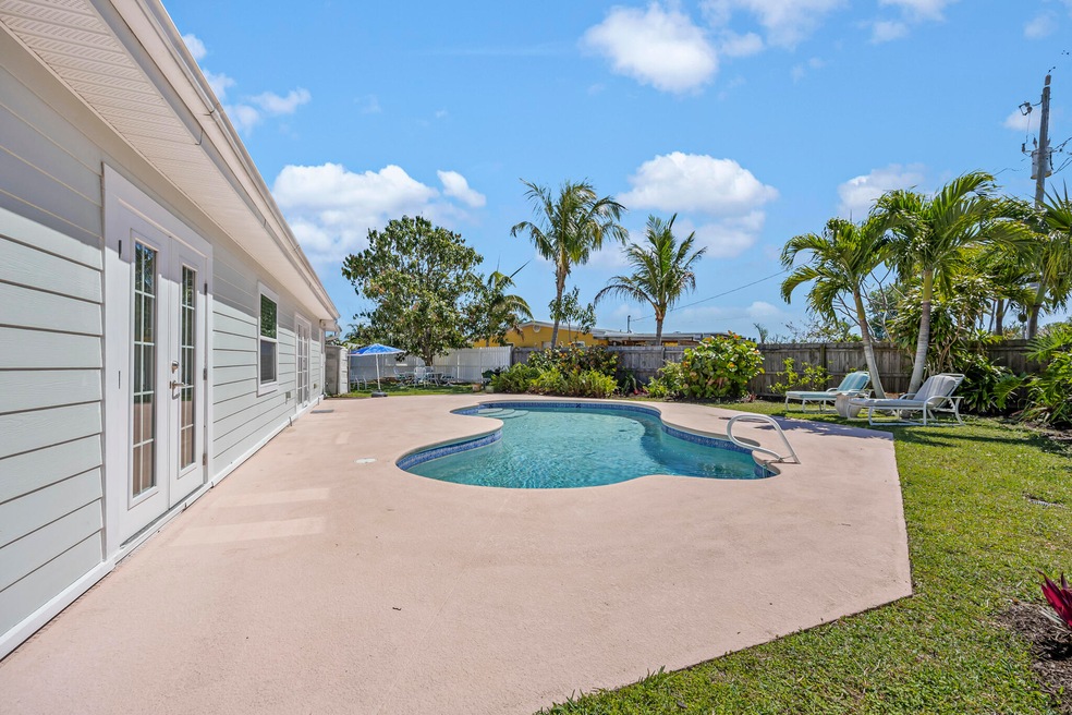 Beautiful outdoor pool space
