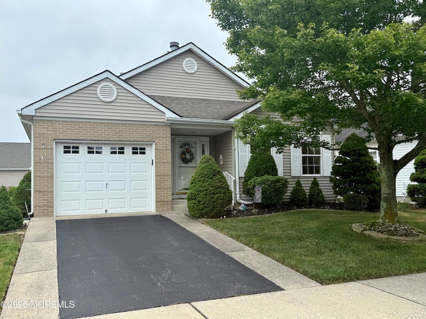 4 Cancun St, Toms River, NJ 08757 - photo 1