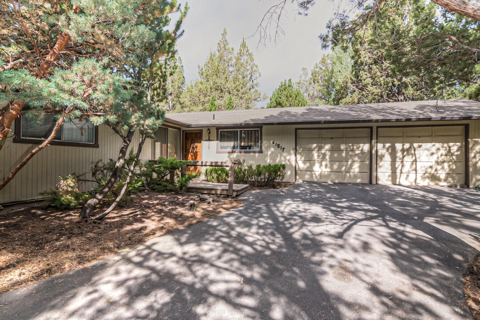 61517 Maid Marian Ct, Bend, OR 97702 - photo 1